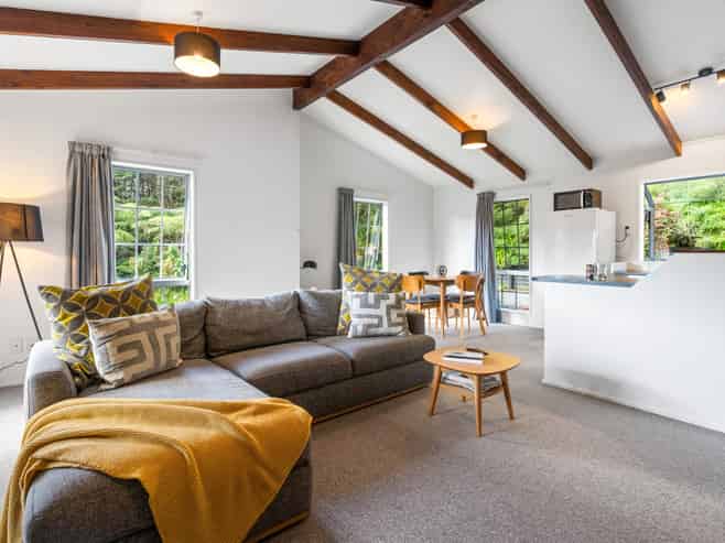51 Rigden Road, Opua