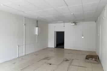 RETAIL UNIT ON WEST COAST ROAD
