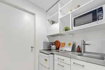 Room 1/12H/15 Whitaker Place, Grafton