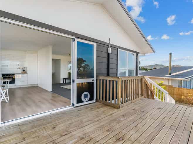 5 Montague Place, Onerahi