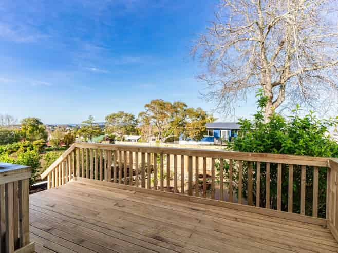 5 Montague Place, Onerahi