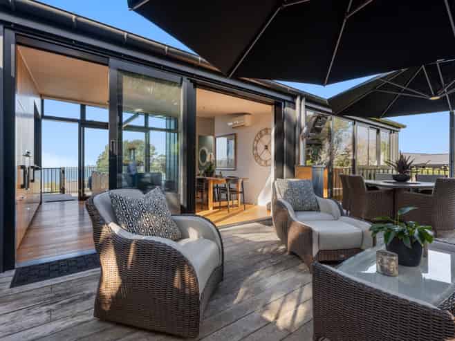 4 Waikare Road, Oneroa