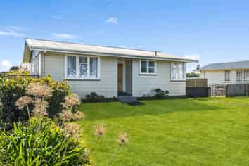 55 Titoki Street, Castlecliff
