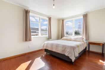70A Bairds Road, Otara