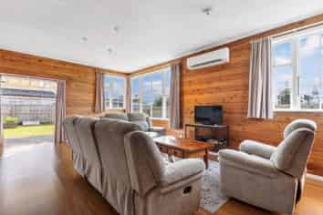 70A Bairds Road, Otara