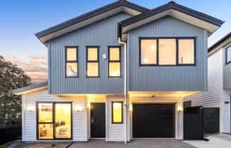 16C Woodhouse Place, West Harbour