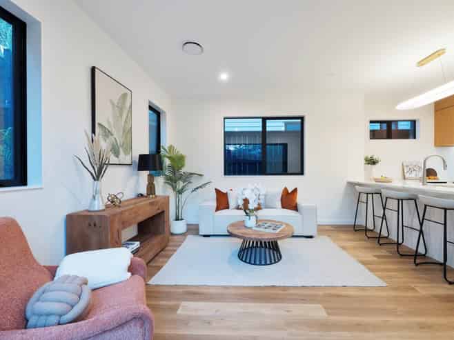 16C Woodhouse Place, West Harbour