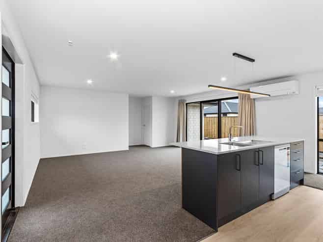 6a Yates Place, Amberley