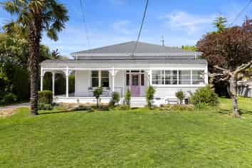 32 High Street, Leeston