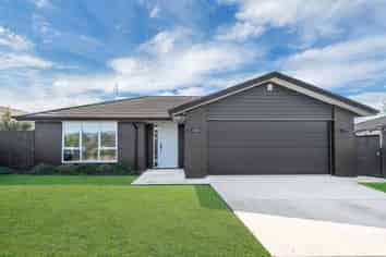 1B MCLEAN STREET, Pokeno