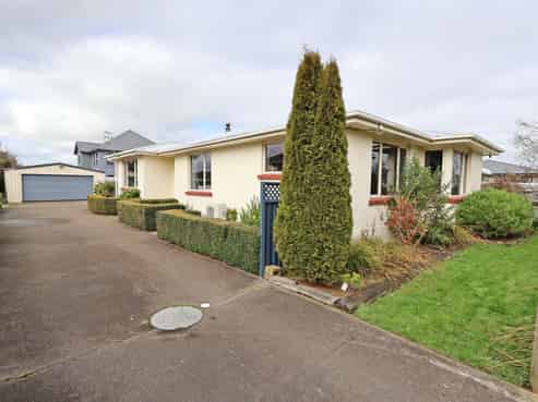 51 Philip Street, Gladstone