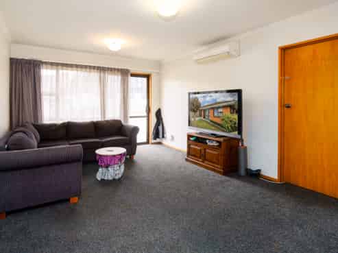 112B Tarbert, Alexandra