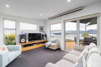 5 Emerson Crescent, Diamond Harbour