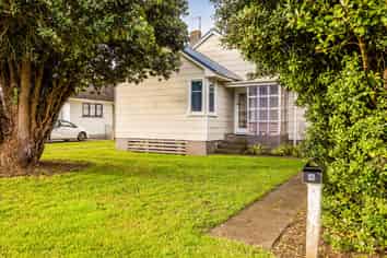 16 Manchester Street, Patea