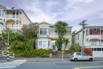 49 Upland Road, Kelburn