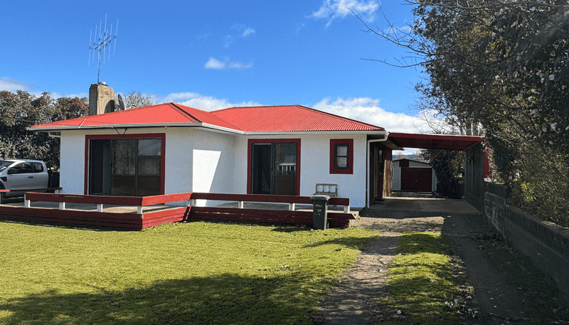 4952 Galatea Road, Galatea
