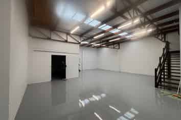 Refurbished Premium Warehouse