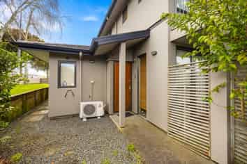 42/8 Landscape Road, Papatoetoe