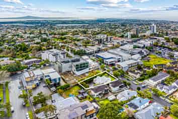Fantastic THAB Zone Site in Central Remuera