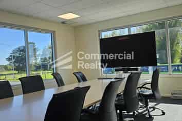 Premium Office At The Airport Oaks