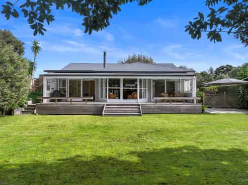 1 Pohutukawa Place, Mangawhai Heads