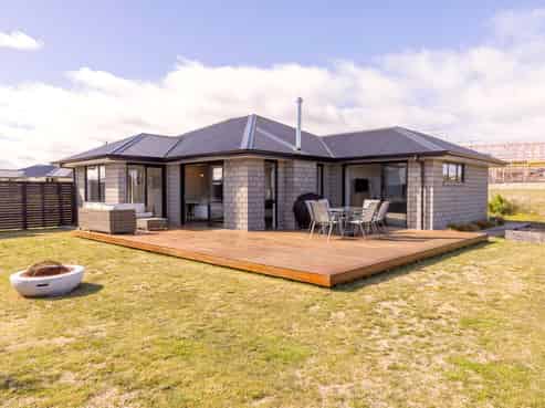 22 Wai Terrace, Wharewaka