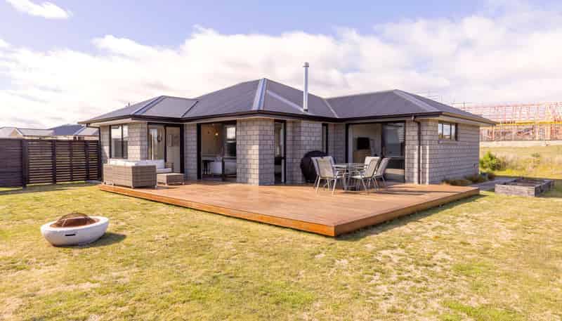22 Wai Terrace, Wharewaka