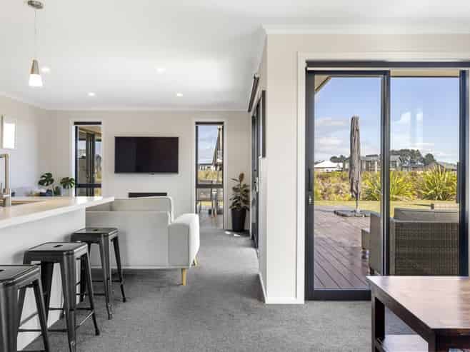 22 Wai Terrace, Wharewaka