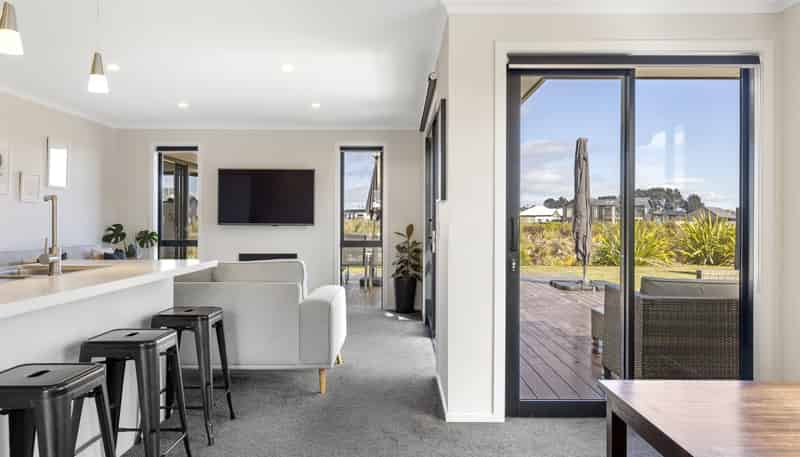 22 Wai Terrace, Wharewaka
