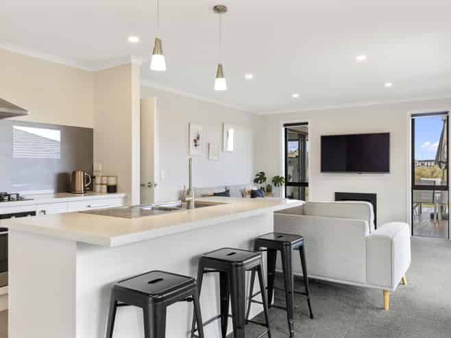 22 Wai Terrace, Wharewaka
