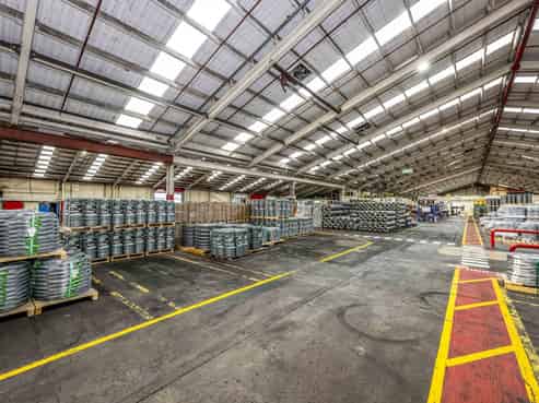 4.1ha industrial with scale, income and upside