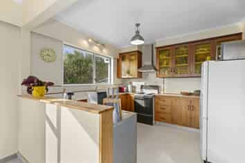 26 Dalton Grove, Stokes Valley