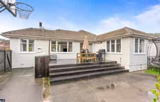22 Kiln Street, Silverstream