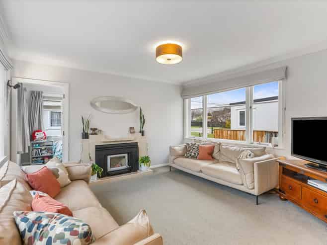 22 Kiln Street, Silverstream