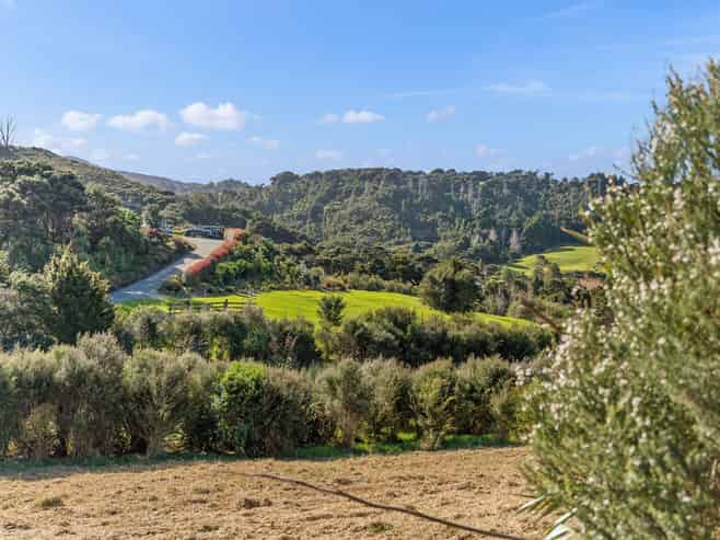14 Pa Hill Lane, Mangawhai