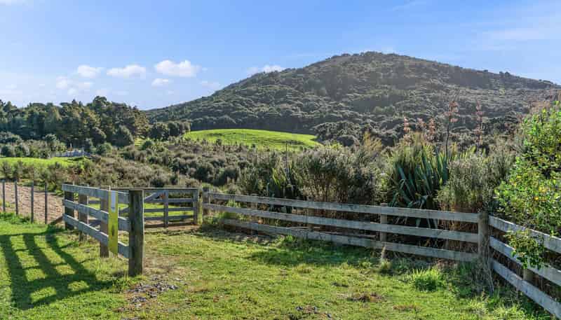 14 Pa Hill Lane, Mangawhai