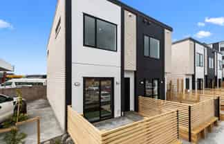 1/1 Vialou Street, Hamilton Central
