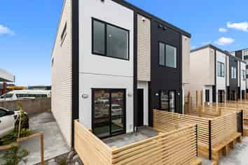 1/1 Vialou Street, Hamilton Central