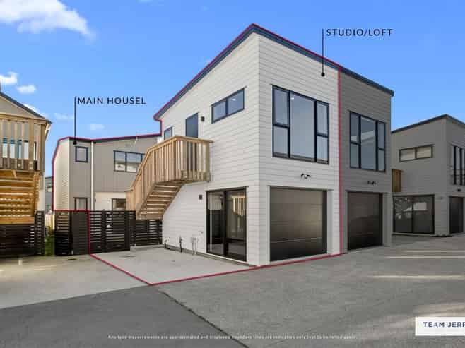 30 Whare Kauri Road, Papakura