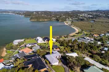 17 Binnie Street, Paihia