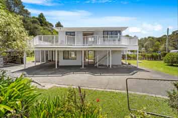 89 Clinton Road, Matakana