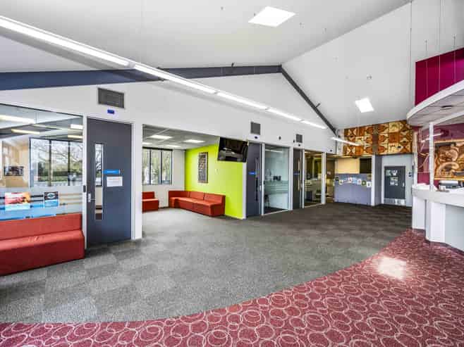 Government tenant - secure income