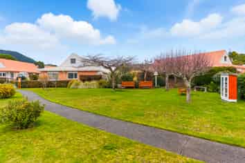 5/17 Redwood Close, Paraparaumu