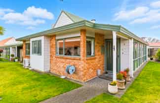 5/17 Redwood Close, Paraparaumu