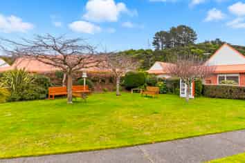 5/17 Redwood Close, Paraparaumu