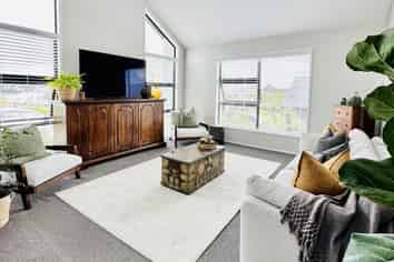 10 Fetter Lane , Paerata