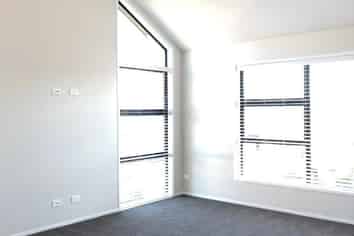 10 Fetter Lane , Paerata