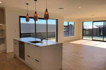 10 Fetter Lane , Paerata