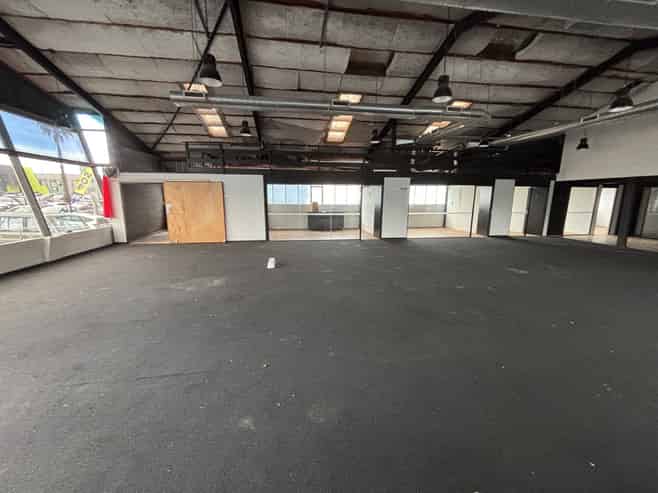 Road front on Great South Road – 410sqm