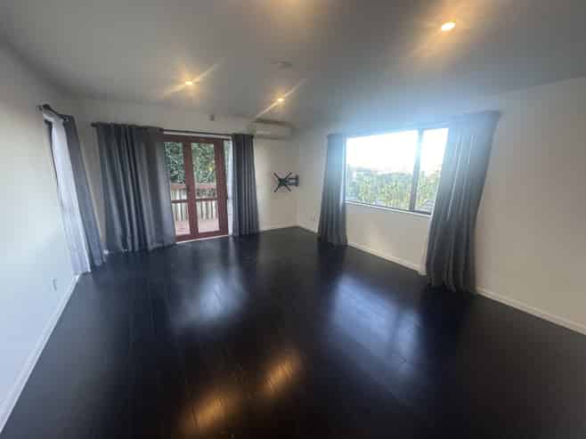 43B Noeleen Street , Glenfield